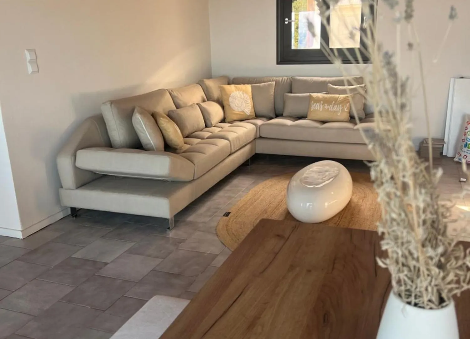 Shades Of View Apartment Poros